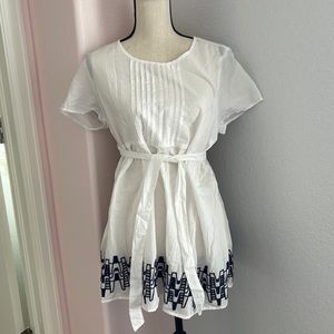 Size medium nwt maternity tunic/dress